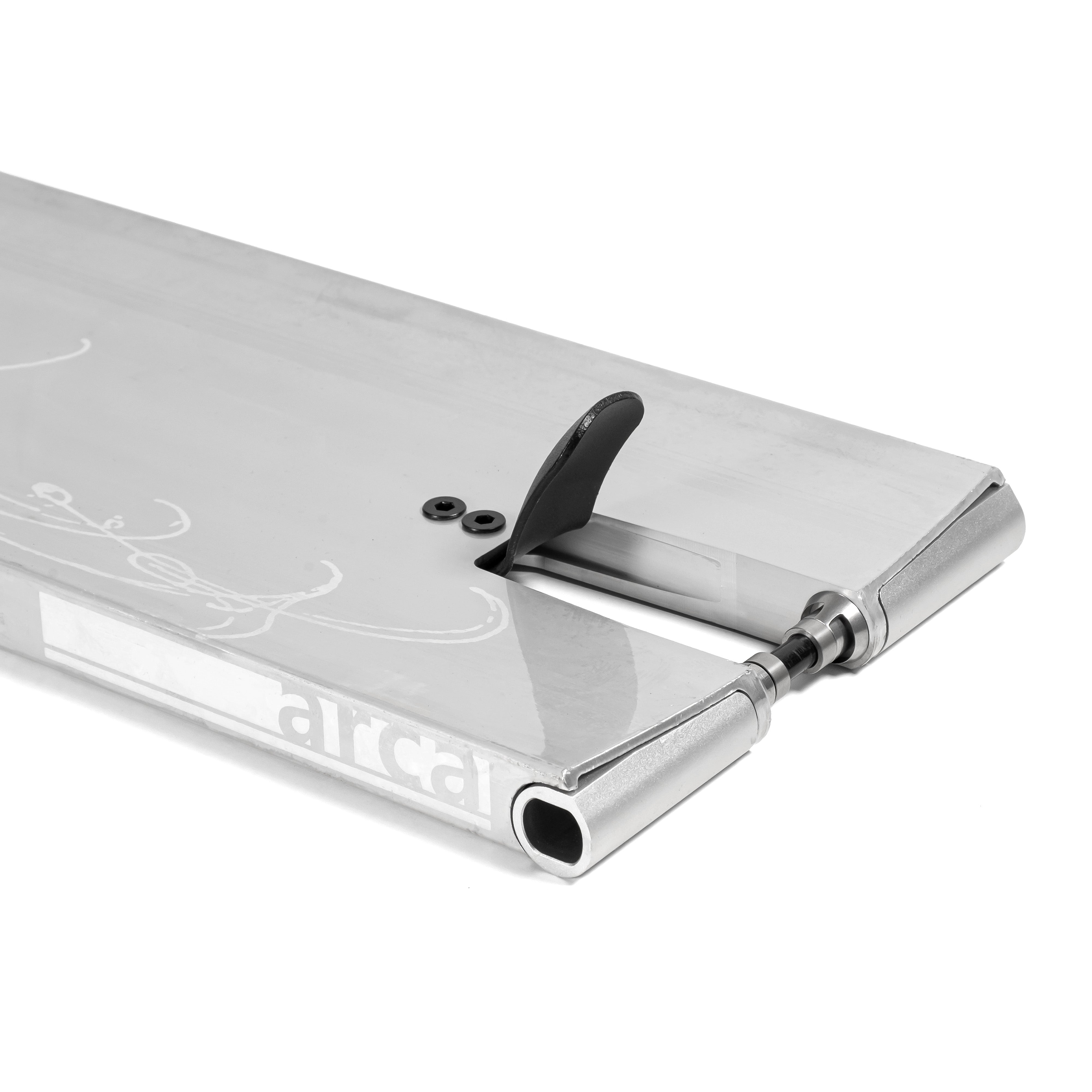 North Arca Deck 6.75" - G8 Chrome