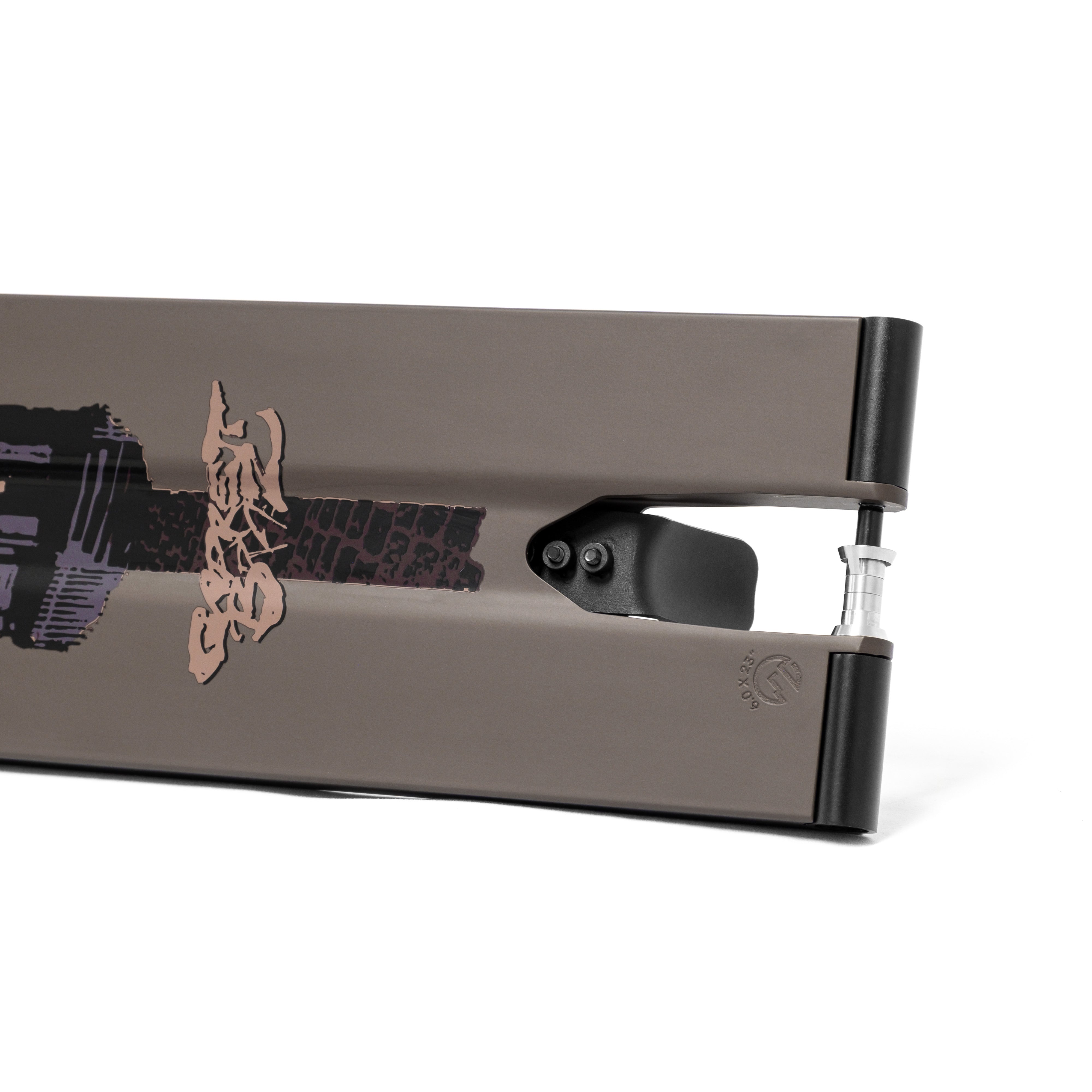 North Willow Deck 6.0" - Garrett Braz Signature - G7 Brun